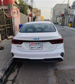 كيا سيراتو